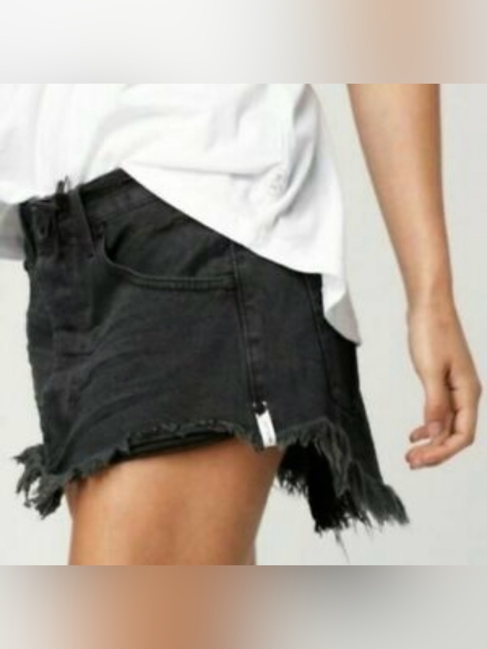 One Teaspoon Junkyard Black Distressed Denim Mini Skirt Size 24